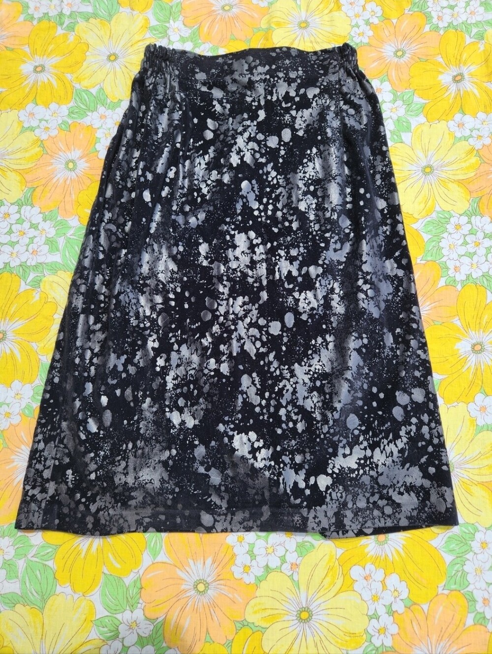 Vintage Black Velvet Paint Splatter Design Skirt size L